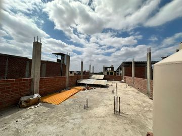 CASA EN VENTA URB. SANTA MARGARITA-PIURA