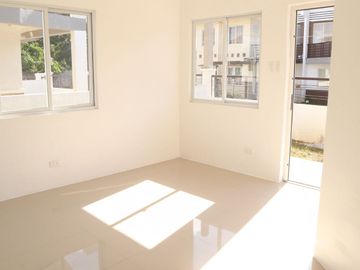 Amazing Big Discount upto 500K & Early Move In for Ready For Occupancy Single Datached House Unit @ Primavera Homes Tanauan 2 Near Waltermart Tanauan