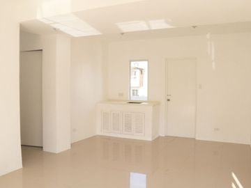 Amazing Big Discount upto 500K & Early Move In for Ready For Occupancy Single Datached House Unit @ Primavera Homes Tanauan 2 Near Waltermart Tanauan
