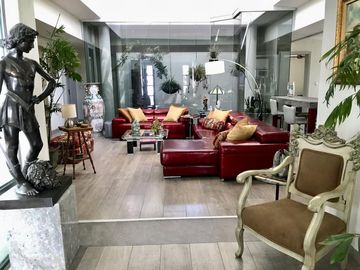 CASA EN VENTA EN FUENTES DEL VALLE