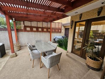 BROKER BOSQUES CONDOM. 3D-4B-SE-PATIO-REMODELADA- IMPECABLE