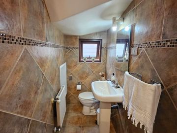 BROKER BOSQUES CONDOM. 3D-4B-SE-PATIO-REMODELADA- IMPECABLE