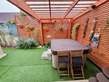 BROKER BOSQUES CONDOM. 3D-4B-SE-PATIO-REMODELADA- IMPECABLE