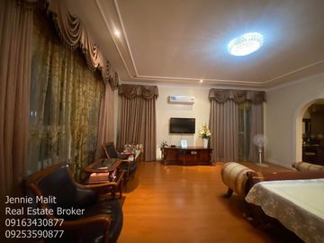 FOR SALE CLASSIC FURNISHED CORNER HOUSE WITH SWIMMING POOL IN ANGELES CITY PAMPANGA