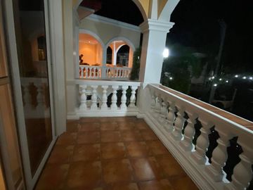 FOR SALE CLASSIC FURNISHED CORNER HOUSE WITH SWIMMING POOL IN ANGELES CITY PAMPANGA