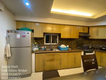 FOR SALE CLASSIC FURNISHED CORNER HOUSE WITH SWIMMING POOL IN ANGELES CITY PAMPANGA