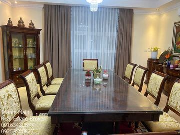 FOR SALE CLASSIC FURNISHED CORNER HOUSE WITH SWIMMING POOL IN ANGELES CITY PAMPANGA