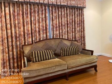 FOR SALE CLASSIC FURNISHED CORNER HOUSE WITH SWIMMING POOL IN ANGELES CITY PAMPANGA