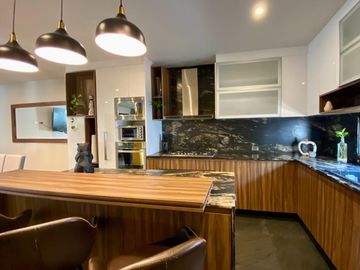 HERMOSA CASA EN VENTA EN LA CALMA ZAPOPAN