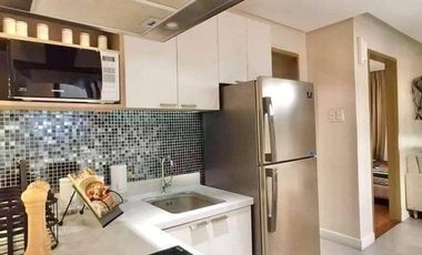NO SPOT DOWN PAYMENT!  Pre selling condo in Mandaluyong Studio 10k monthly BIG PROMO! upto 15% discount along edsa near sm mega mall,ortigas, shang-ri