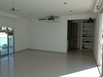 Casa en venta en Villa Campestre.