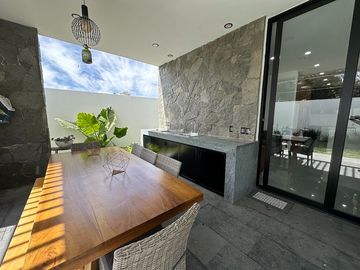 Casa en coto en Zona Real, Zapopan