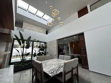 Casa en coto en Zona Real, Zapopan