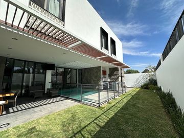Casa en coto en Zona Real, Zapopan