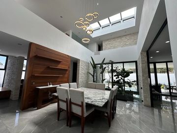 Casa en coto en Zona Real, Zapopan