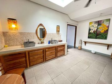 Good Investment! Modern Bali inspired Luxurious 8 Bedroom 8BR AirBnB Villa House and Lot for Sale with swimming pool in Tagaytay, Cavite