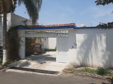 LOMA DORADA SUPER UBICADA PARTE BAJA DEL FRACCIONAMIENTO