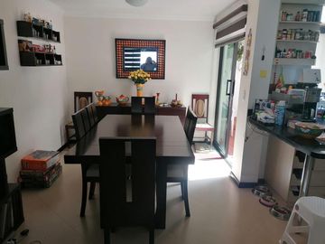 VENDO HERMOSA CASA EN TUMBACO