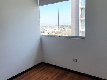 VENDO DEPARTAMENTO EN CONDOM LAS CUMBRES de LA MOLINA - Cerca a USIL. IBM , Colegio Raimondi
