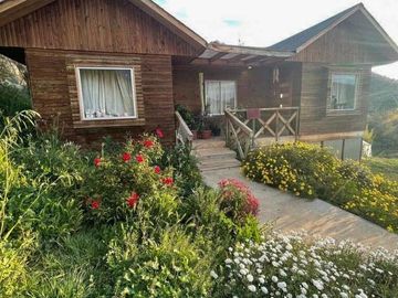 🏡León Propiedades vende hermosa casa en condominio en sector lo Aguila, Curacaví🏡