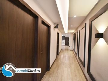 Venta de Departamento con Acabados de Lujo Av. Ordoñez Lasso