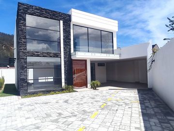 CASAS SECTOR CUMBAYA ALTURA RANCHO SAN FRANCISCO