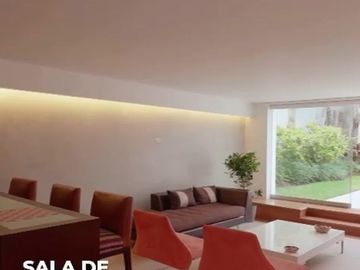 VENTA CASA EN LA ESTANCIA EN LA MOLINA MODERNA FUNCIONAL