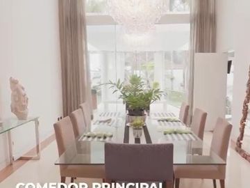 VENTA CASA EN LA ESTANCIA EN LA MOLINA MODERNA FUNCIONAL