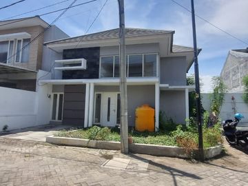 DIJUAL Rumah Hook Dekat Fasum Perum By Pass Juanda Sedati Gede, Sidoarjo