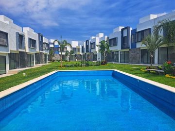 Casa en Venta con Alberca, 3 recamaras al sur de Cuernavaca en Emiliano Zapata Morelos