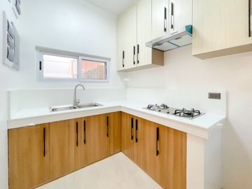 For Sale House and Lot in Greenwoods Executive Village, Pasig City with Inclusive Subaru Impreza CAR
