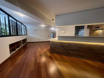 Departamento en venta, primer piso, con 2 terrazas  para estrenar en calle Chiclayo, Miraflores.