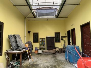 TURUN HARGA!! Rumah berhalaman luas area Wirokerten jln Imogiri Timur