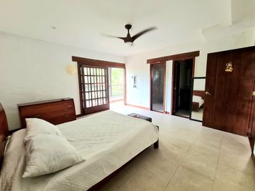 SE VENDE CASA DE 2 NIVELES, EN CALI, COLOMBIA, ZONA SUR, SECTOR PANCE.