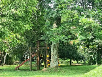 SE VENDE CASA DE 2 NIVELES, EN CALI, COLOMBIA, ZONA SUR, SECTOR PANCE.