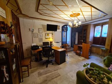 VENTA DE EDIFICIO EN EL CENTRO HISTÓRICO DE QUERÉTARO