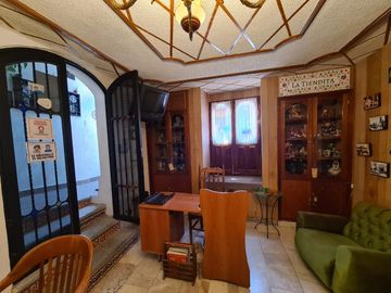VENTA DE EDIFICIO EN EL CENTRO HISTÓRICO DE QUERÉTARO