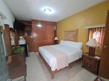 VENTA DE EDIFICIO EN EL CENTRO HISTÓRICO DE QUERÉTARO
