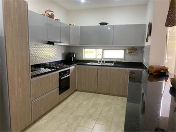 Casa campestre en venta El Caimo Armenia Bosques del Edén