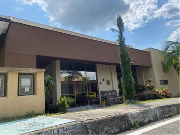 Casa campestre en venta El Caimo Armenia Bosques del Edén