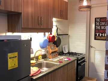 1 BEDROOM End Unit with Balcony (facing garden)
