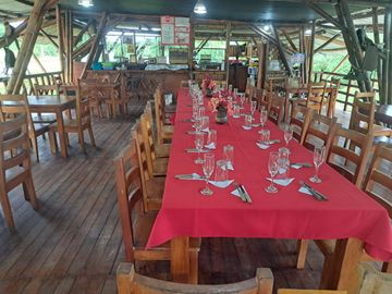 Precio de Remate Complejo Turístico - Hostería Cotundo Archidona - Oriente Ecuador . C: 968 M², T: 15.000 M². $ 179.000