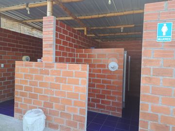 Precio de Remate Complejo Turístico - Hostería Cotundo Archidona - Oriente Ecuador . C: 968 M², T: 15.000 M². $ 179.000