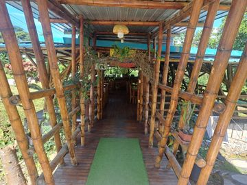 Precio de Remate Complejo Turístico - Hostería Cotundo Archidona - Oriente Ecuador . C: 968 M², T: 15.000 M². $ 179.000