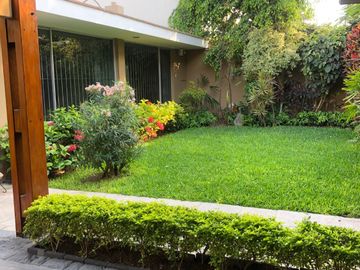 Se vende a muy buen precio casa en Chacarilla!!!
