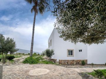 Casa nueva en Villas Punta Piedra con acceso a Playa