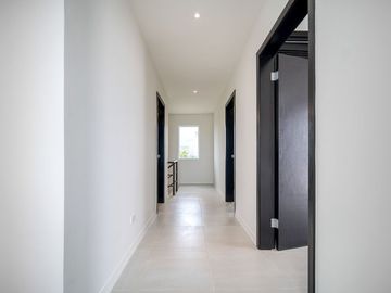 Casa nueva en Villas Punta Piedra con acceso a Playa