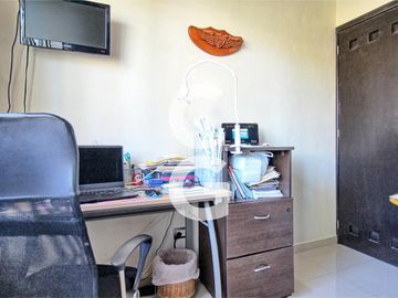 Casa en Venta en Cancun en Residencial Villa Magna con Alberca y Jardin