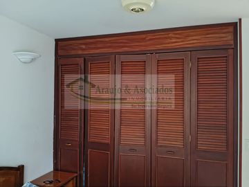 VENDEMOS APARTAMENTO DUPLEX AMOBLADO EN CONDOMINIO
