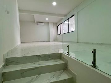 SE VENDE CASA EN CERRADA DEL CARMEN DETRAS DEL HOSITAL SAN JOSE EN HERMOSILLO